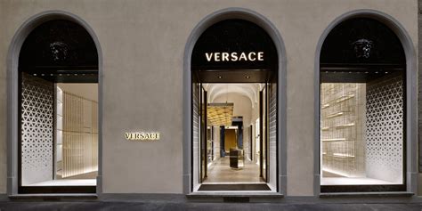 versace sede|Versace x italy.